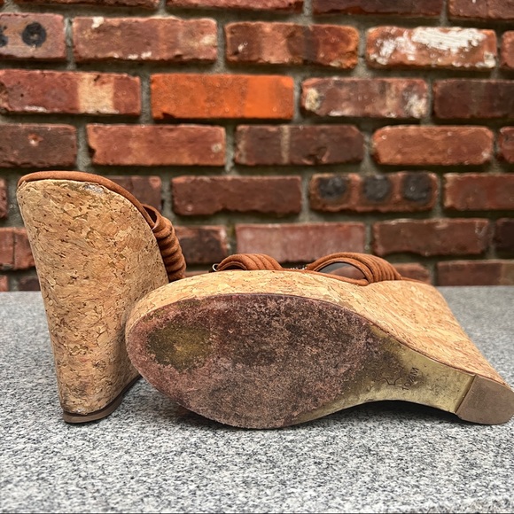 TORY BURCH 10.5 tan suede beaded wedge sandal - Picture 14 of 14